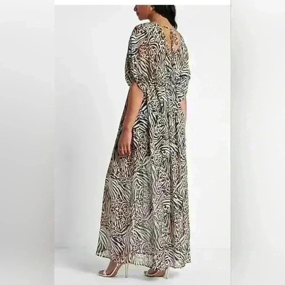 NWT. Express. MAXI DRESS Animal Print. SIZE SMALL - Picture 12 of 13